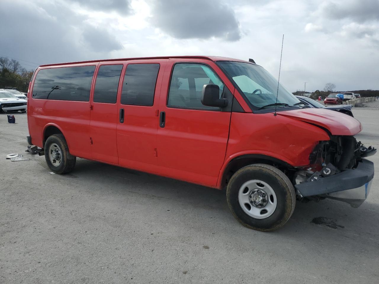 2016 Chevrolet Express G3500 Lt - Image 4