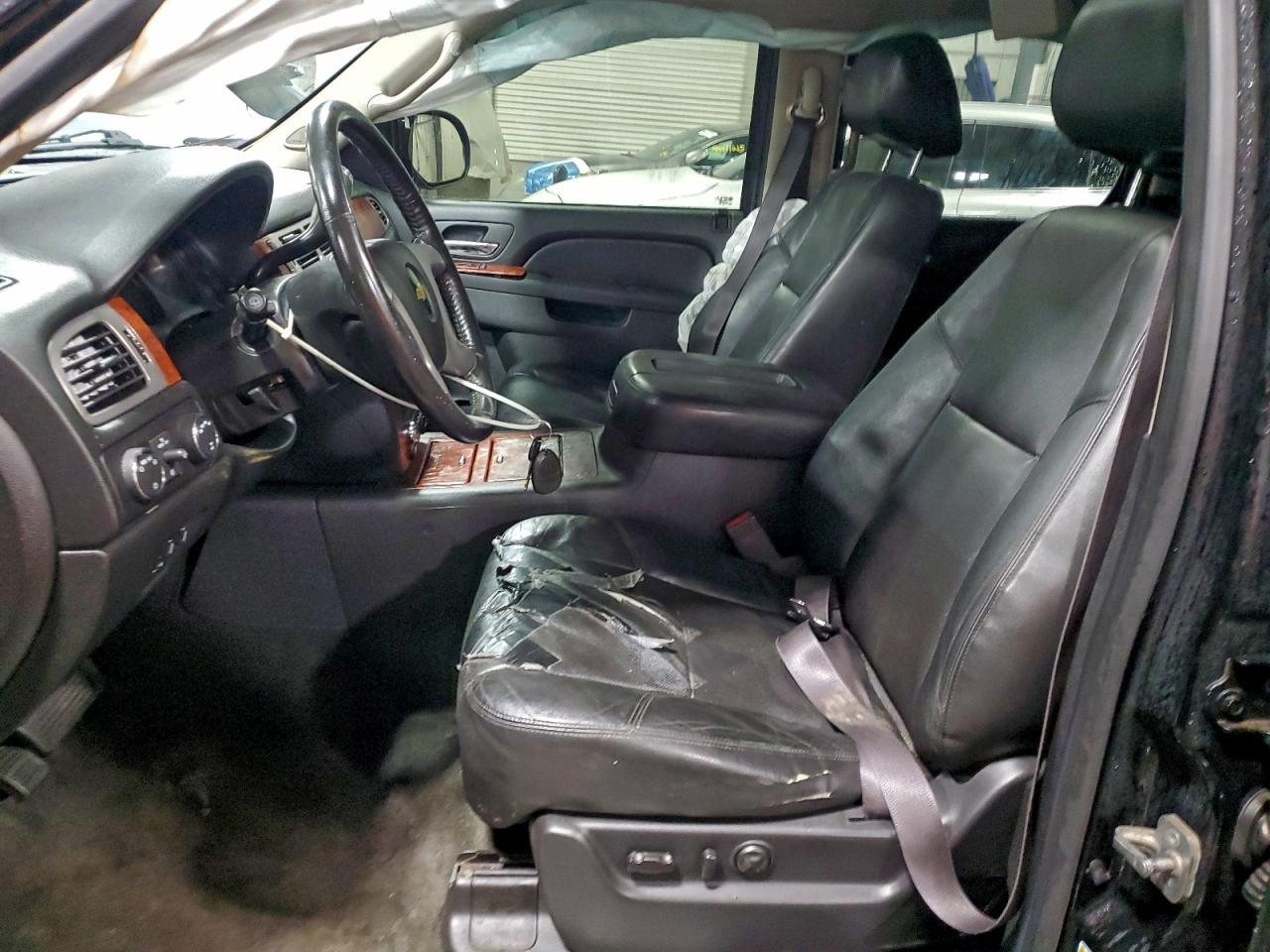 2013 Chevrolet Suburban K1500 Ltz - Фото 7