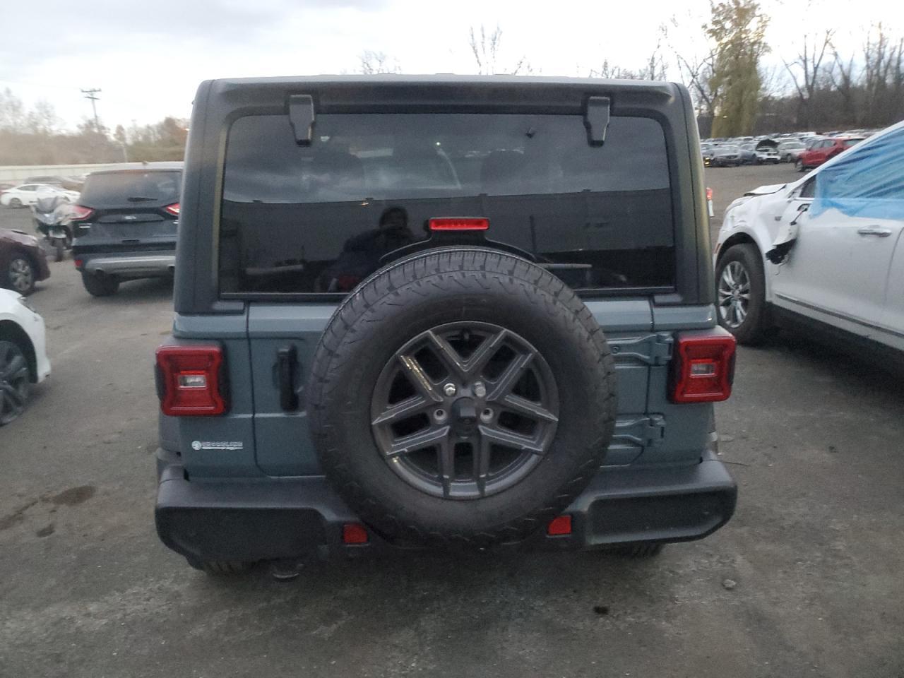 2024 Jeep Wrangler Sport - Image 6