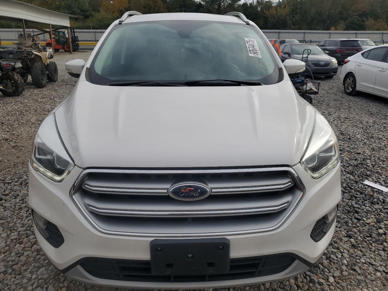 2017 Ford Escape Titanium - Image 5