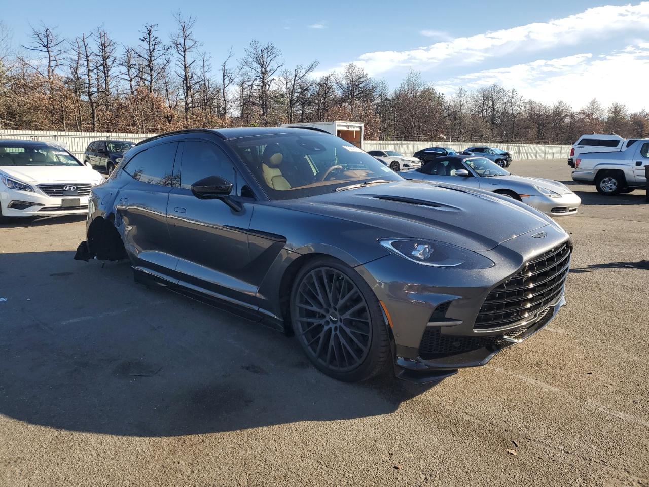 2023 Aston Martin Dbx 707 - Image 4