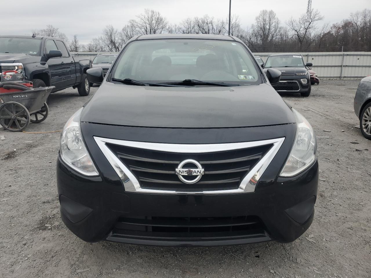 2018 Nissan Versa S - Фото 5