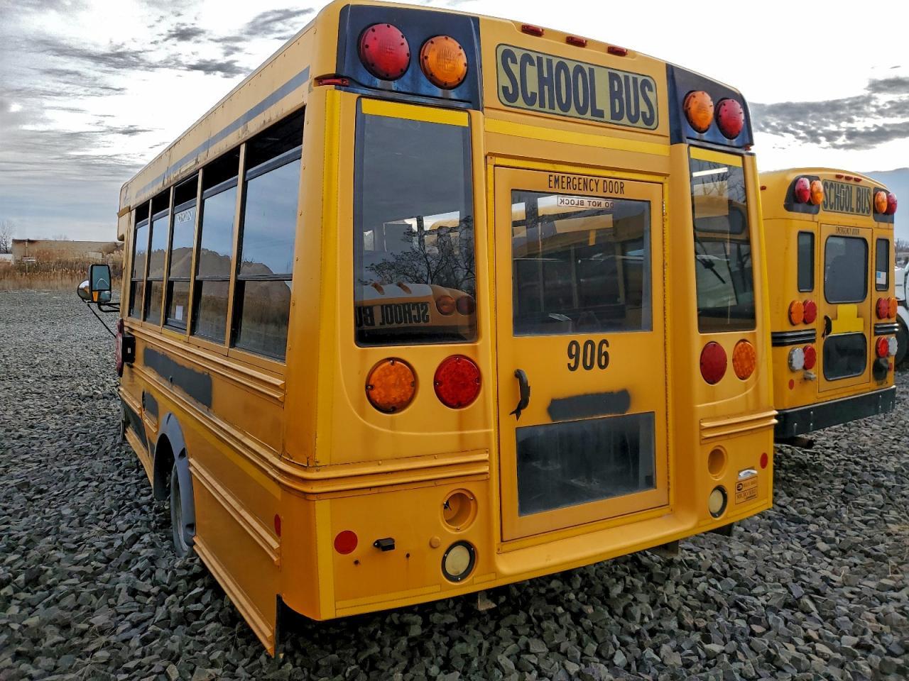 2012 Chevrolet Micro Bird G3500 - School Bus - Image 3