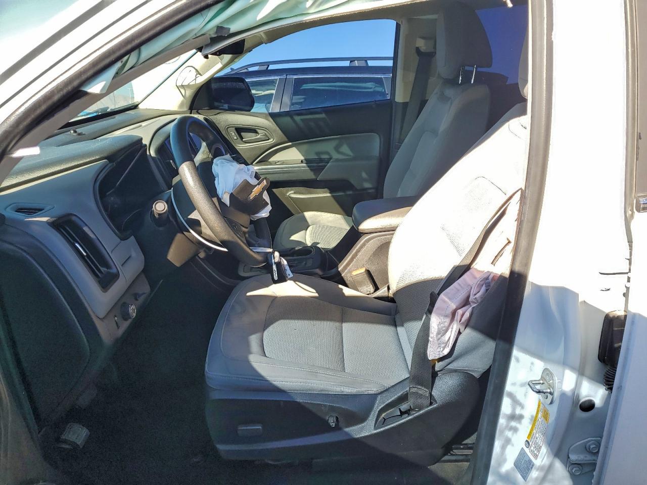 2017 Chevrolet Colorado - Фото 7