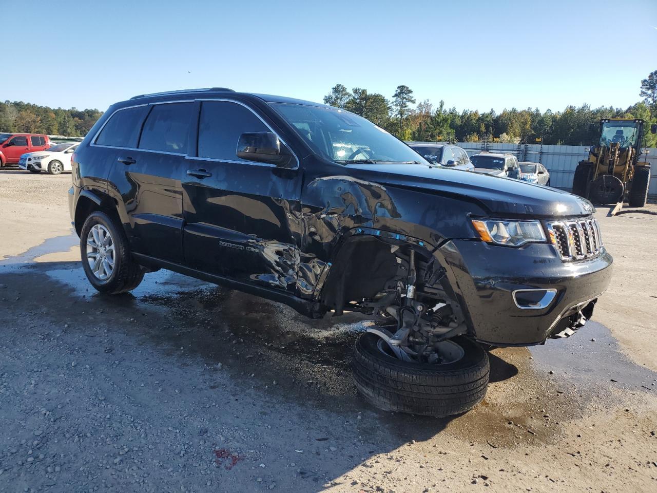 2021 Jeep Grand Cherokee Laredo - Image 4