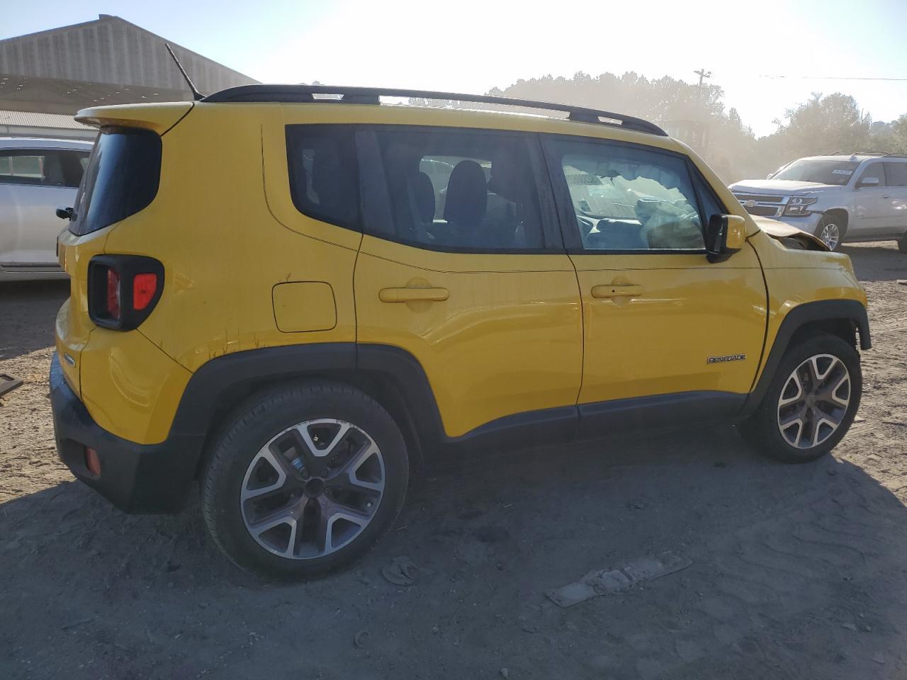 2015 Jeep Renegade Latitude - Фото 3