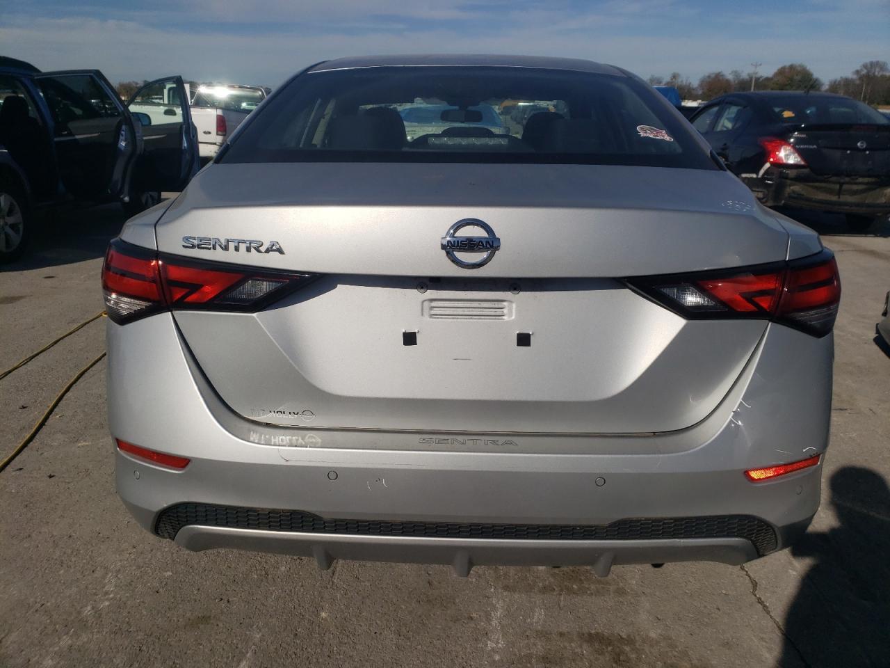 2020 Nissan Sentra S - Image 6