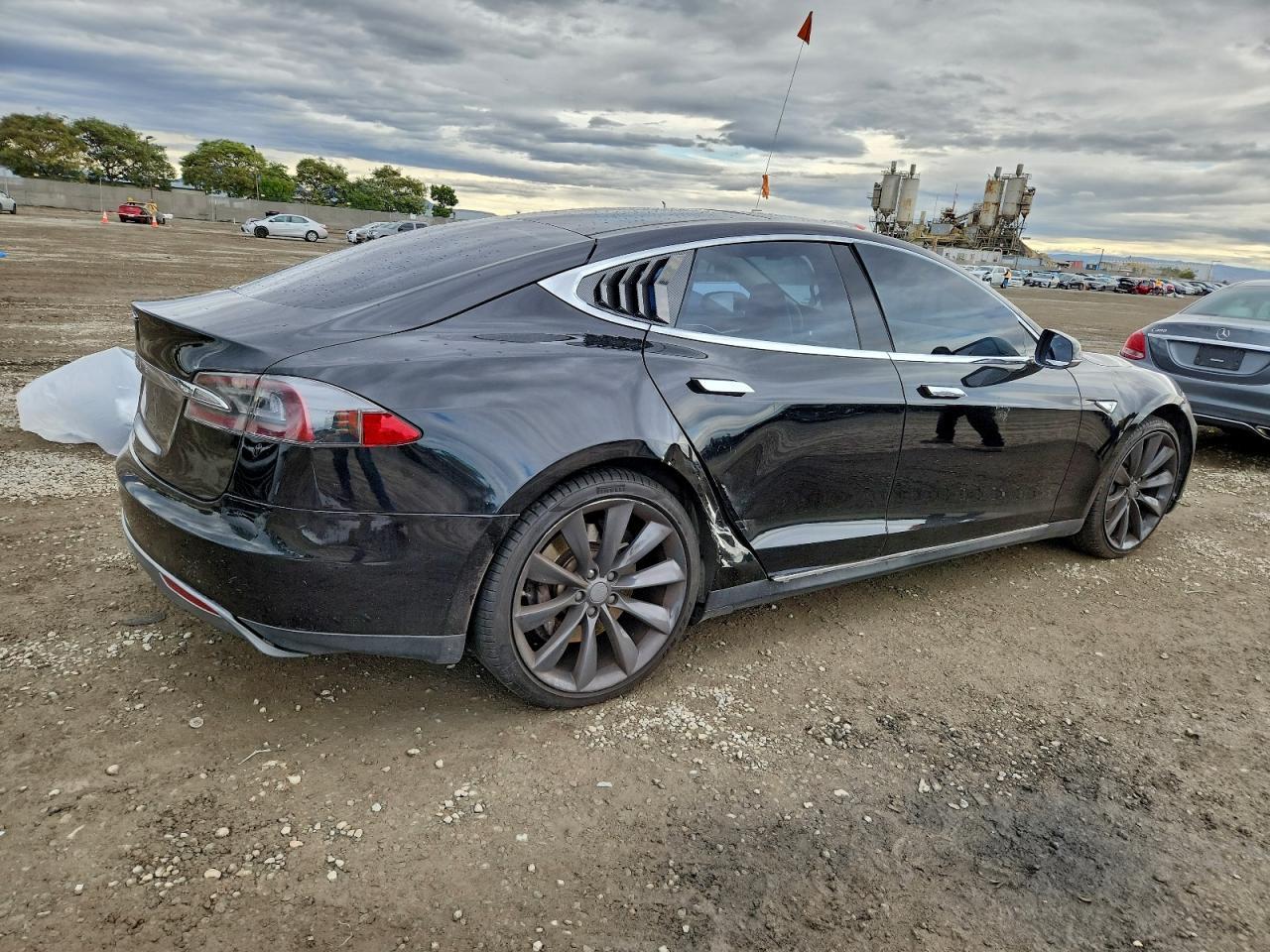 2013 Tesla Model S - Фото 3