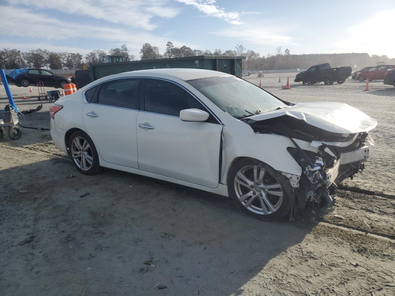 2015 Nissan Altima 2.5 - Фото 4