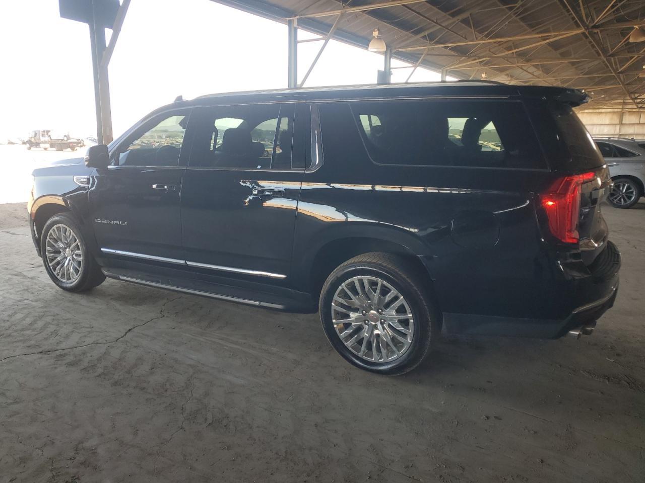 2023 GMC Yukon Xl Denali - Фото 2