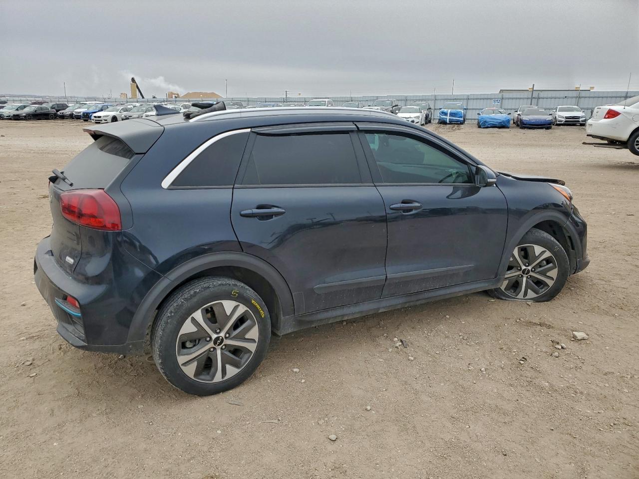 2022 Kia Niro S - Фото 3