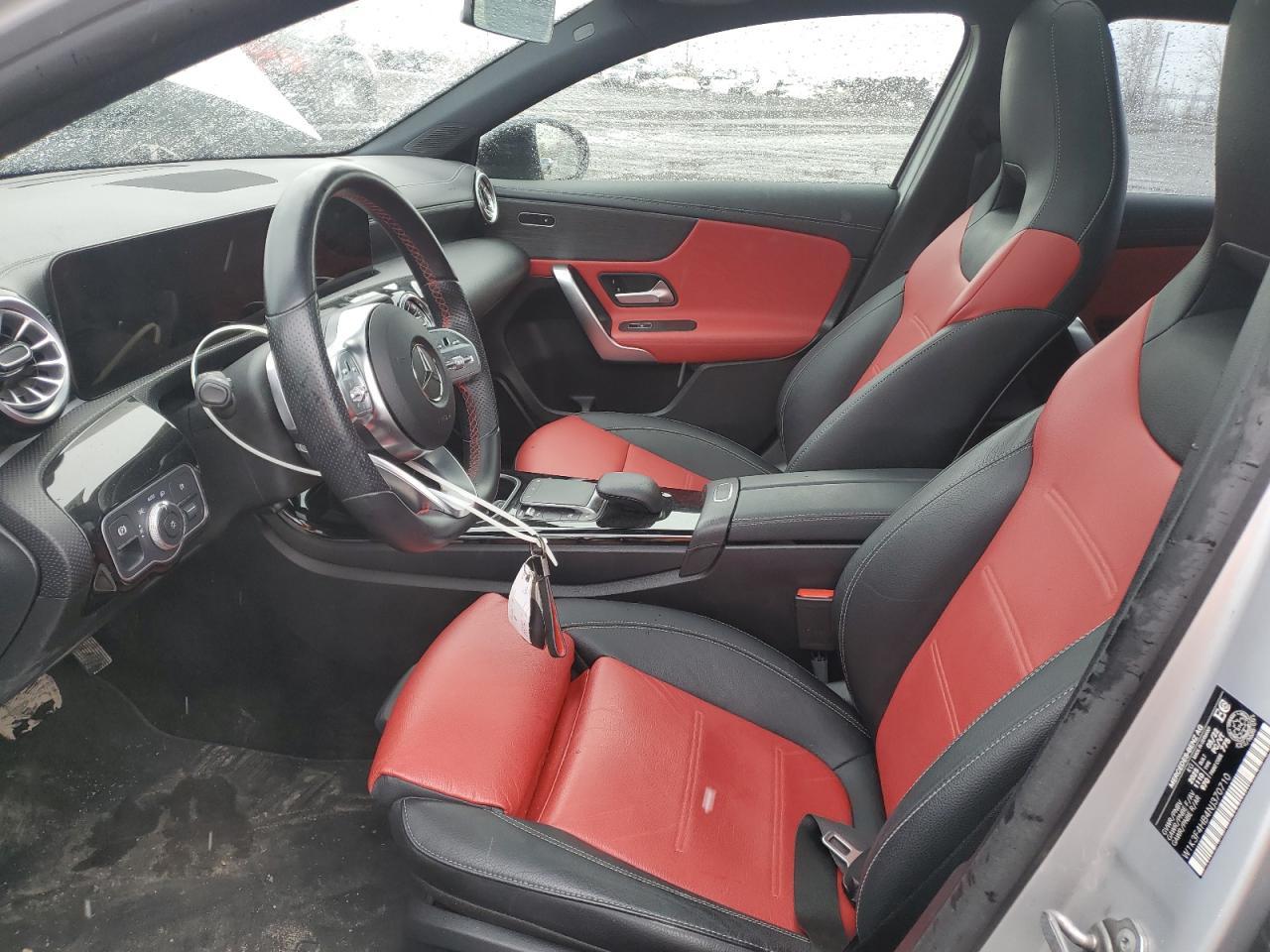 2022 Mercedes-Benz A 250 4Matic - Фото 7