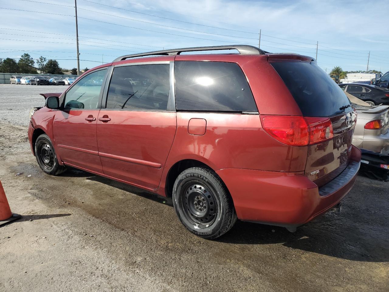 2009 Toyota Sienna Ce - Фото 2