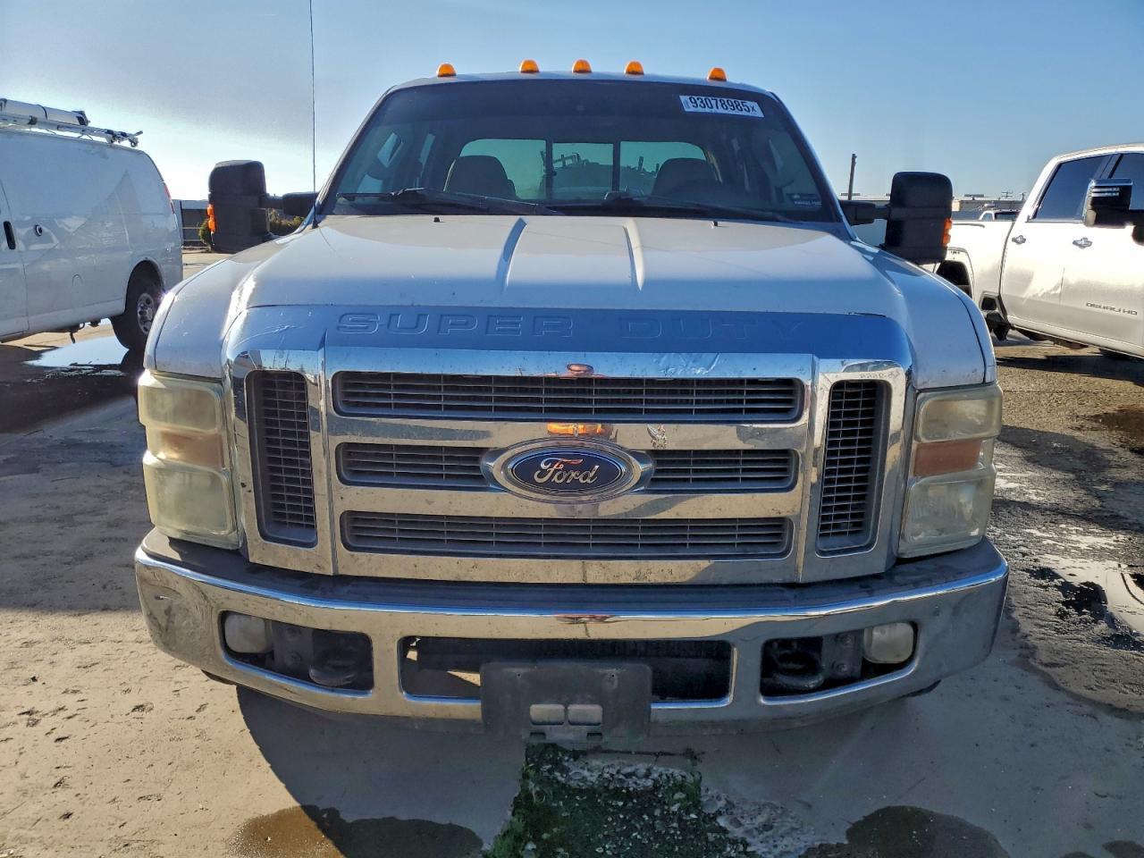 2008 Ford F350 Super Duty - Фото 5