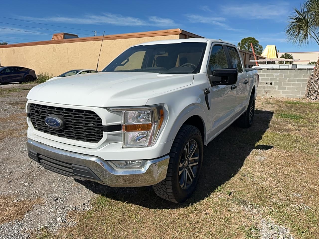 2022 Ford F150 Supercrew - Фото 2