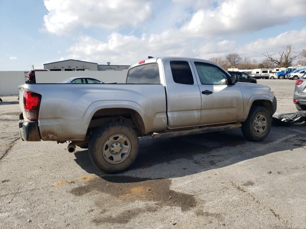 2022 Toyota Tacoma Access Cab - Фото 3