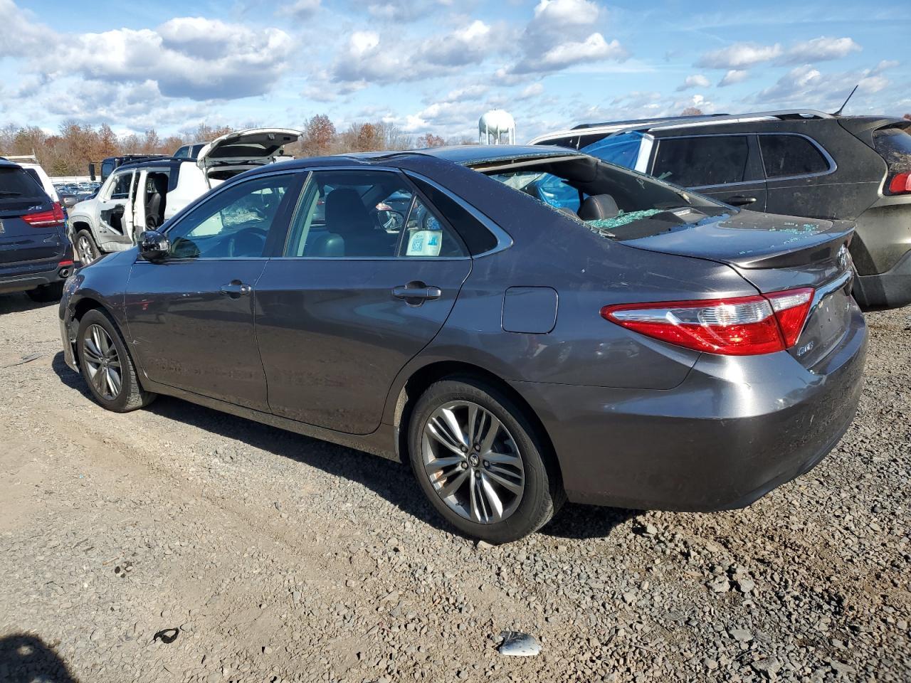 2017 Toyota Camry Le - Image 2