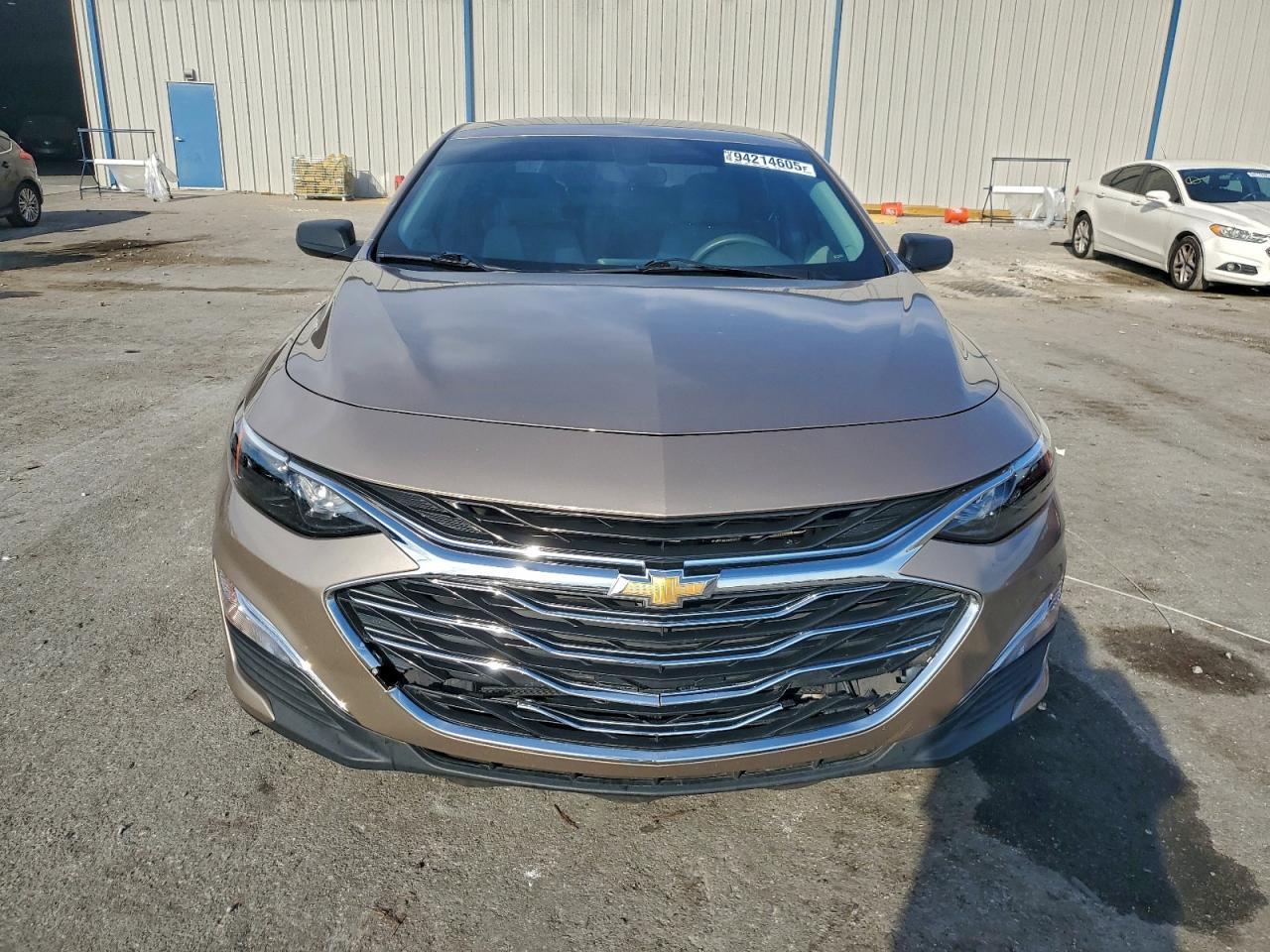 2022 Chevrolet Malibu Ls - Фото 5