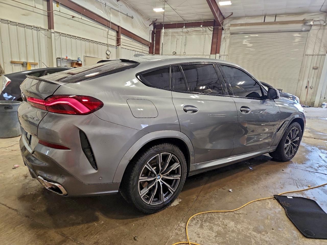 2024 BMW X6 xDrive40I - Image 3