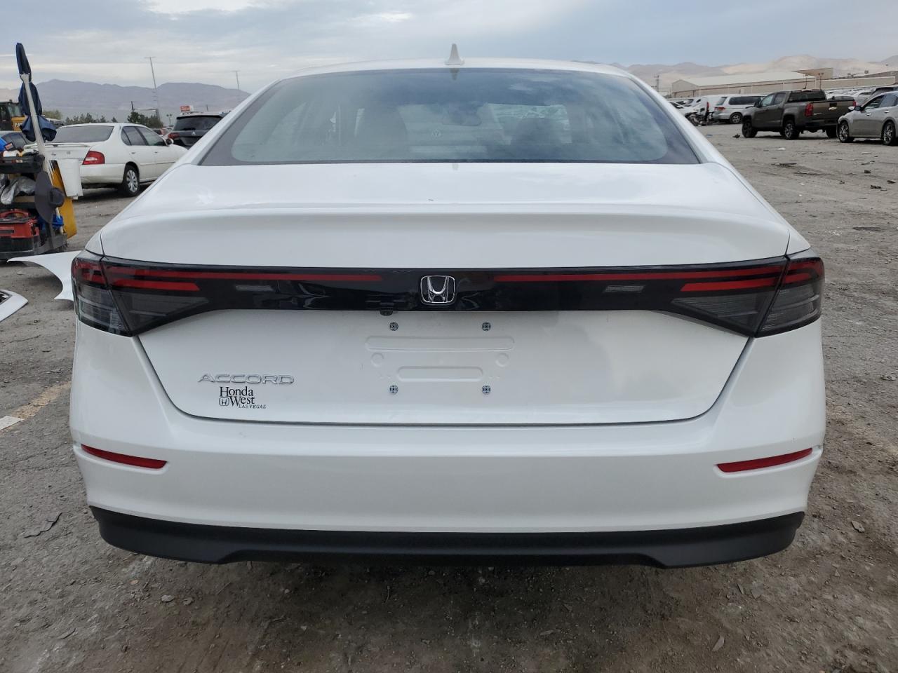 2025 Honda Accord Lx - Фото 6