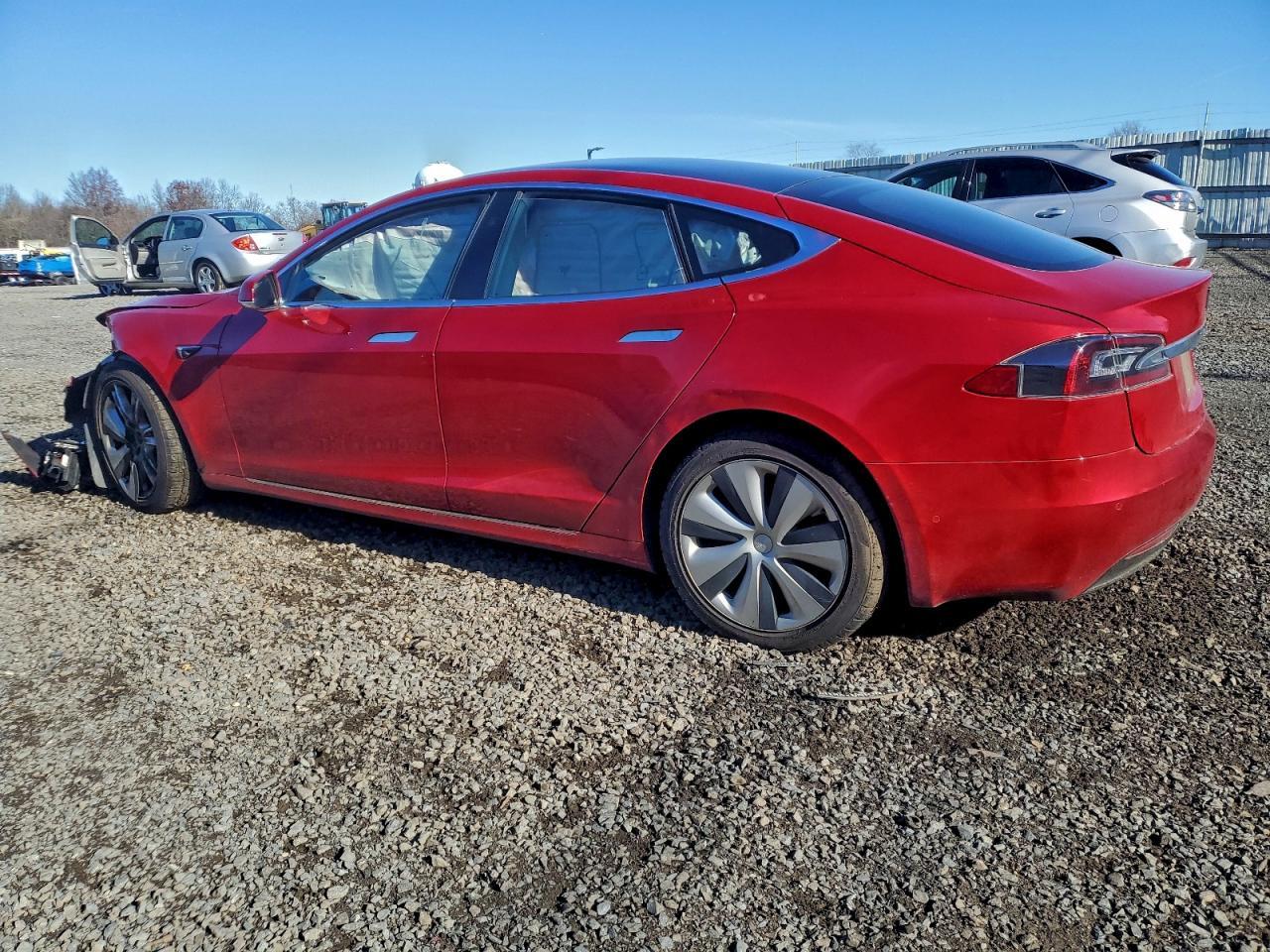 2021 Tesla Model S - Фото 2