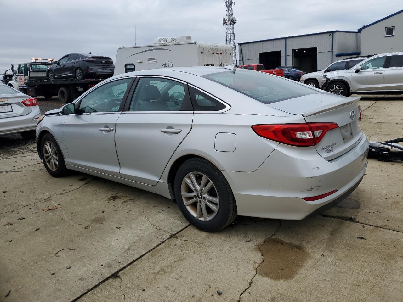 2015 Hyundai Sonata Se - Фото 2