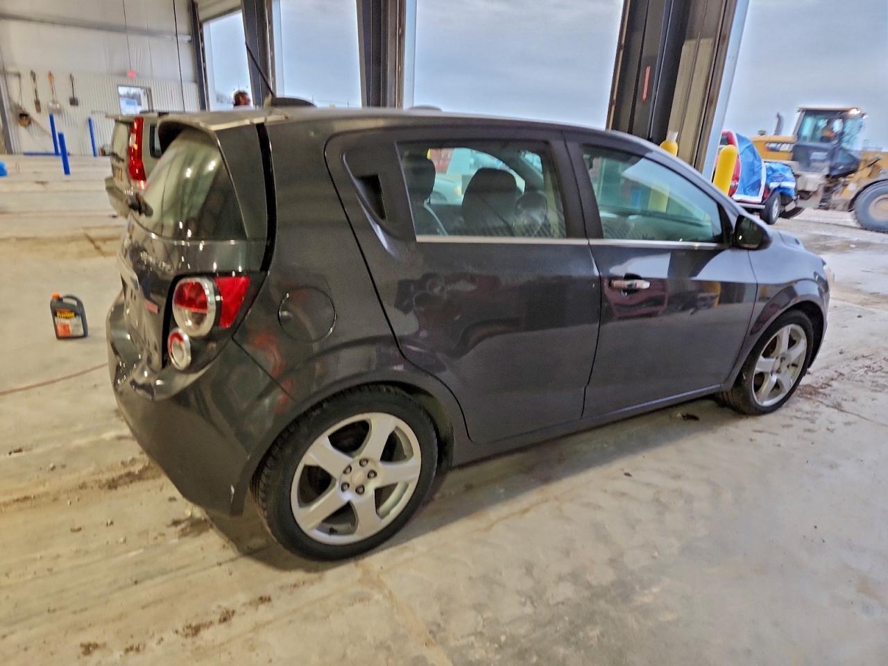 2016 Chevrolet Sonic Ltz - Фото 5