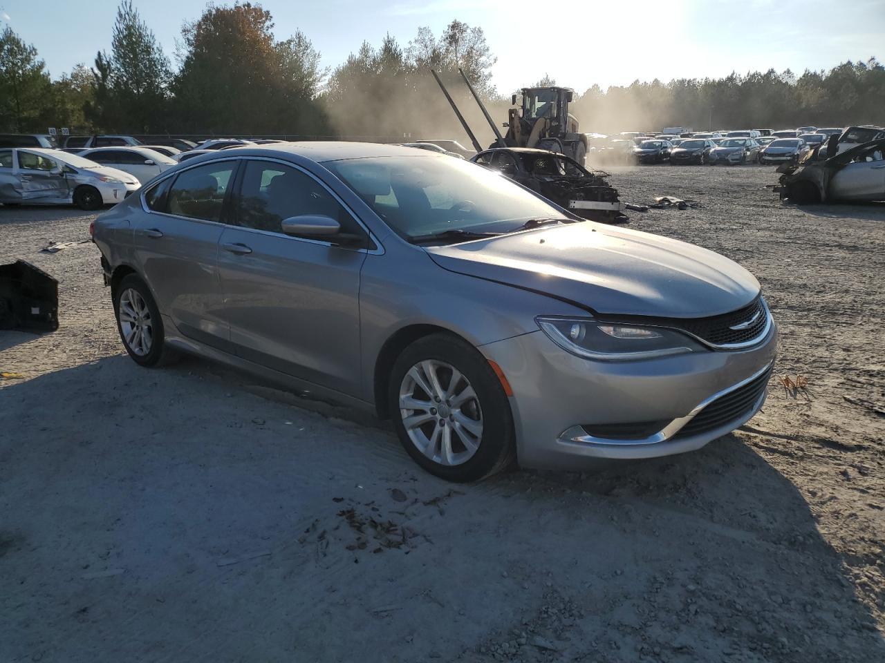 2015 Chrysler 200 Limited - Фото 4