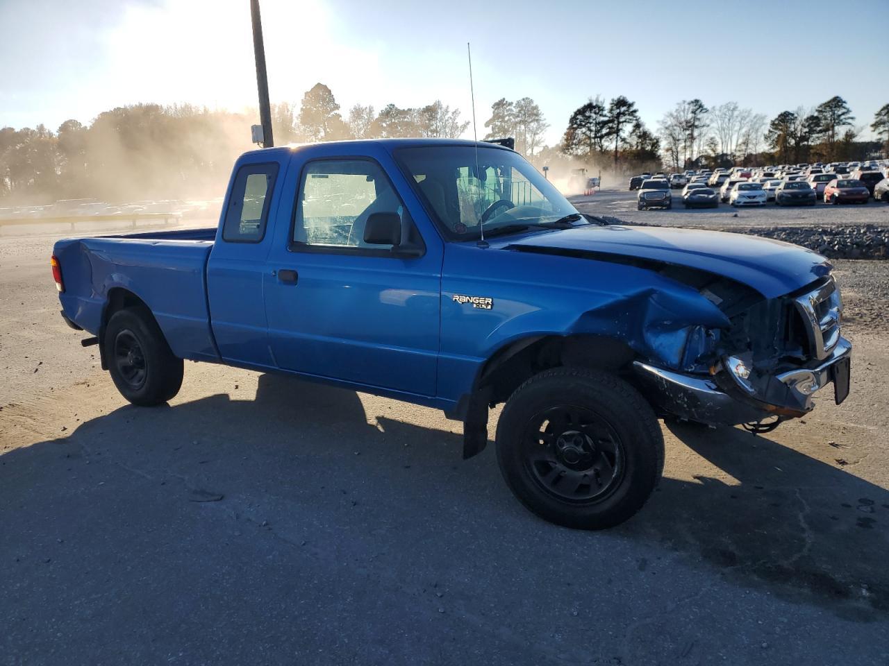 1999 Ford Ranger Super Cab - Image 4