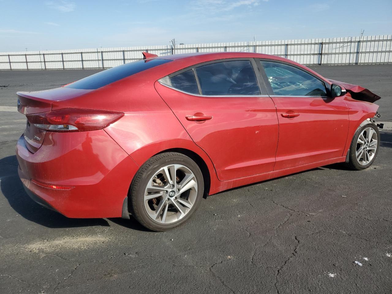 2018 Hyundai Elantra Sel - Фото 3