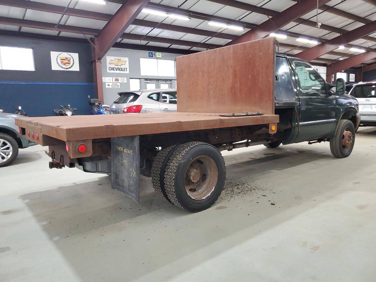 2000 Ford F550 Super Duty - Фото 3