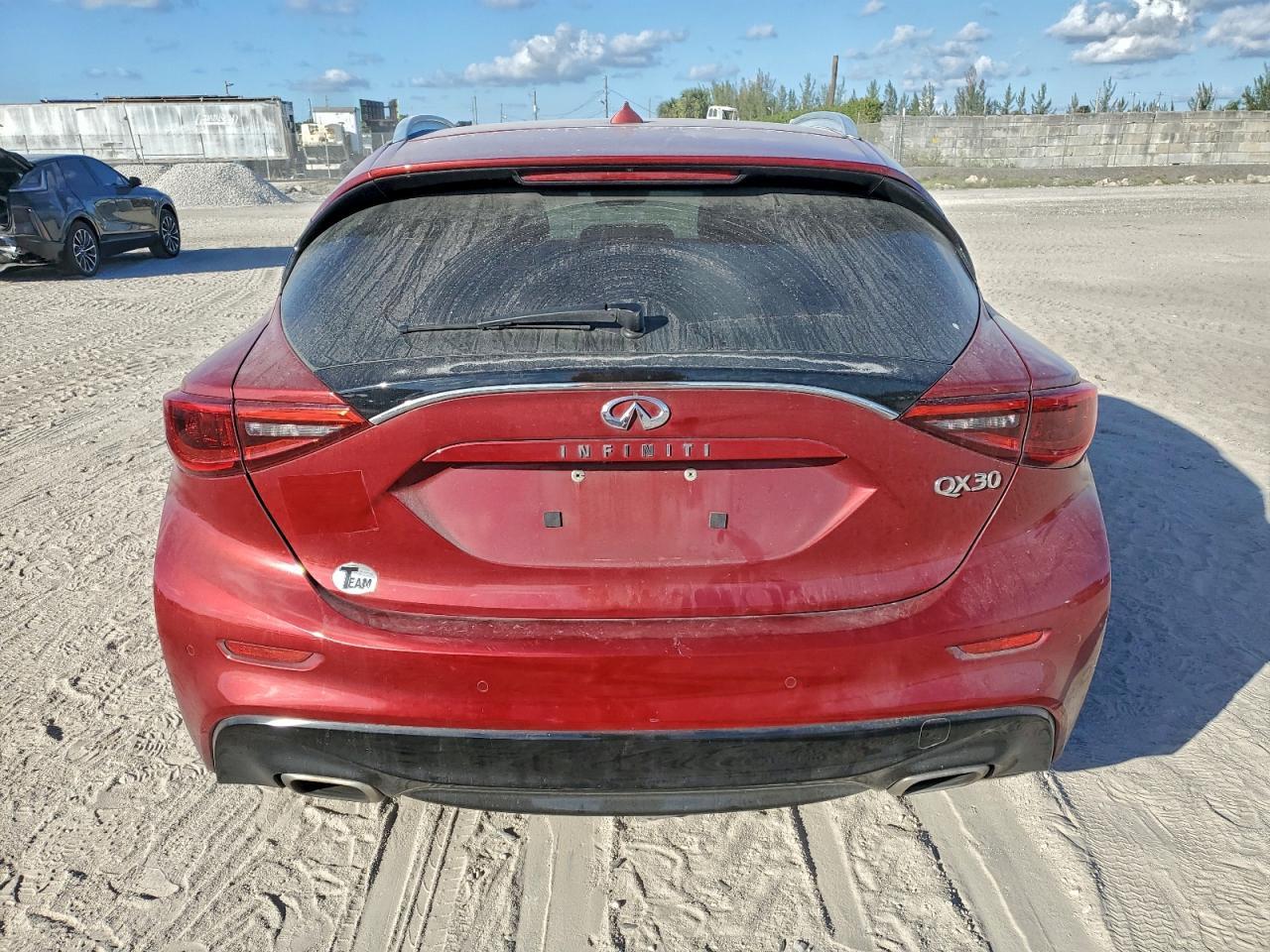 2017 Infiniti Qx30 Base - Фото 6