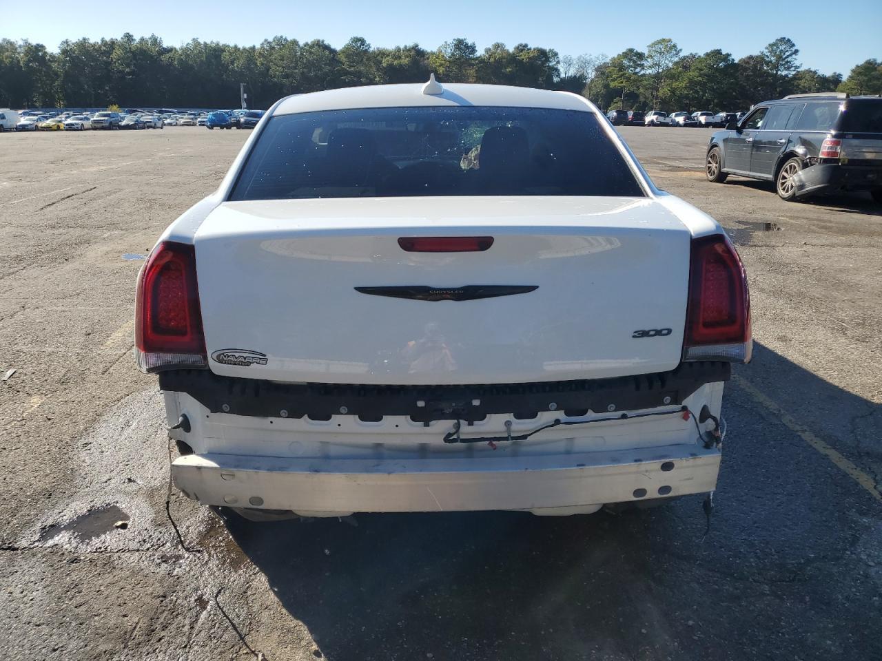 2023 Chrysler 300 Touring - Фото 6