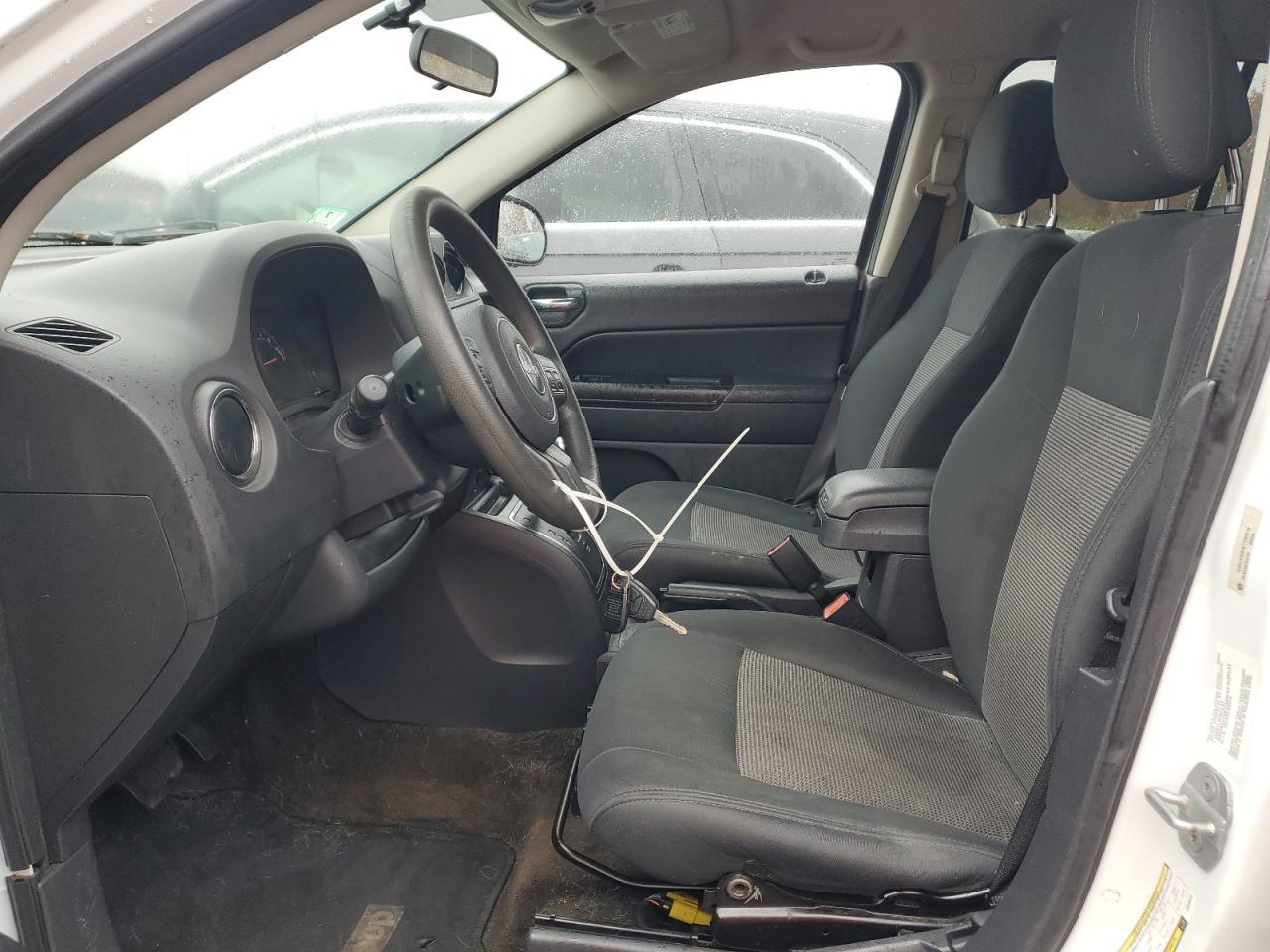 2014 Jeep Compass Sport - Фото 7