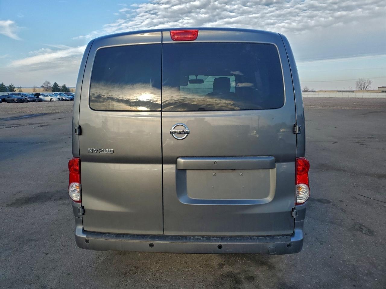 2020 Nissan Nv200 2.5S - Фото 6
