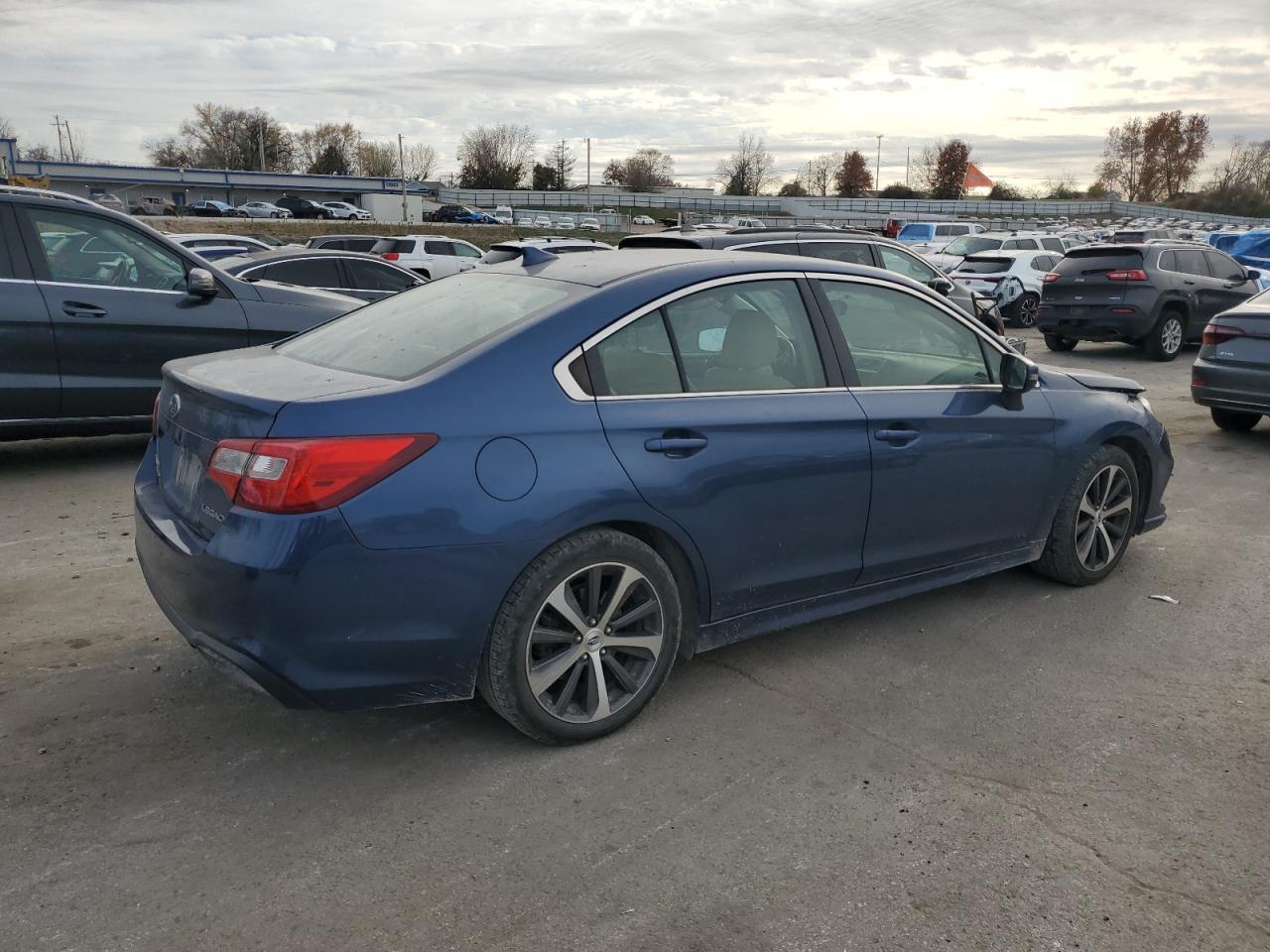 2019 Subaru Legacy - Image 3