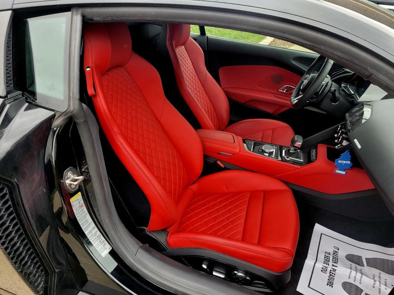 2021 Audi R8 - Фото 6