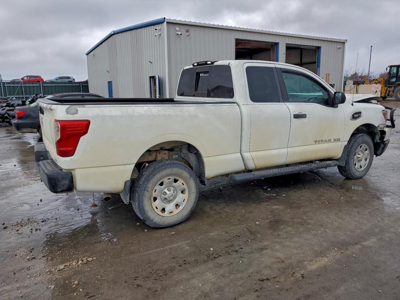 2018 Nissan Titan Xd S - Image 3