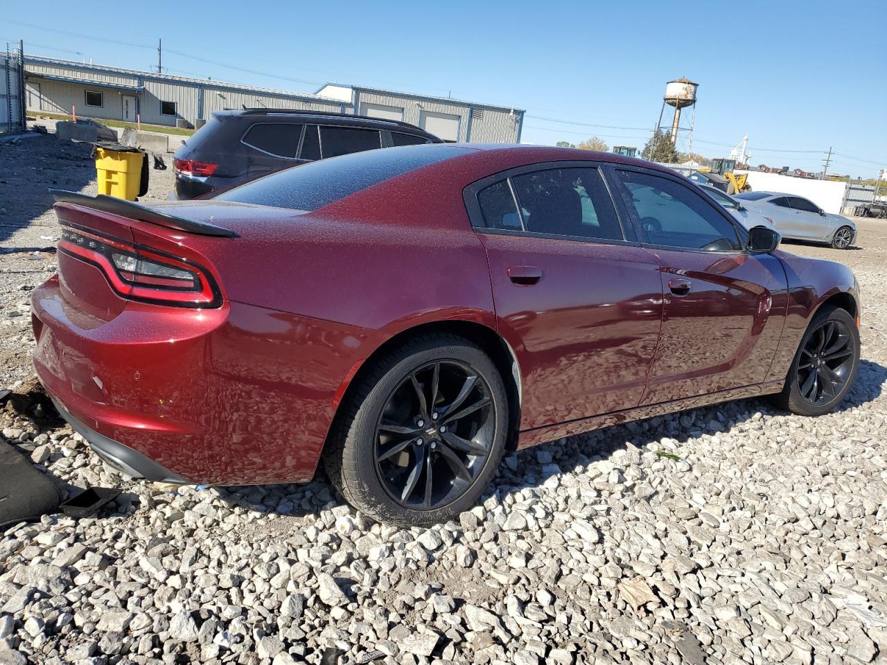 2017 Dodge Charger Se - Фото 3