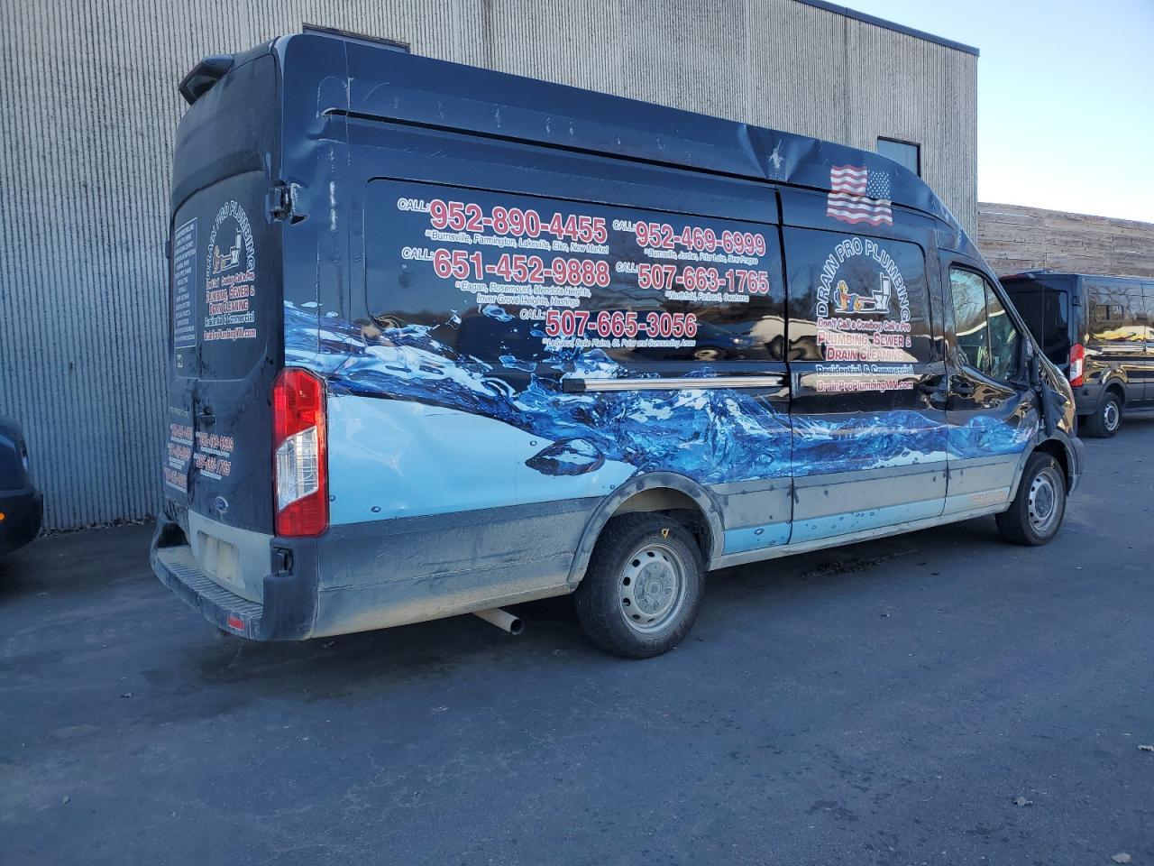 2023 Ford Transit T- - Delivery Van - Image 3