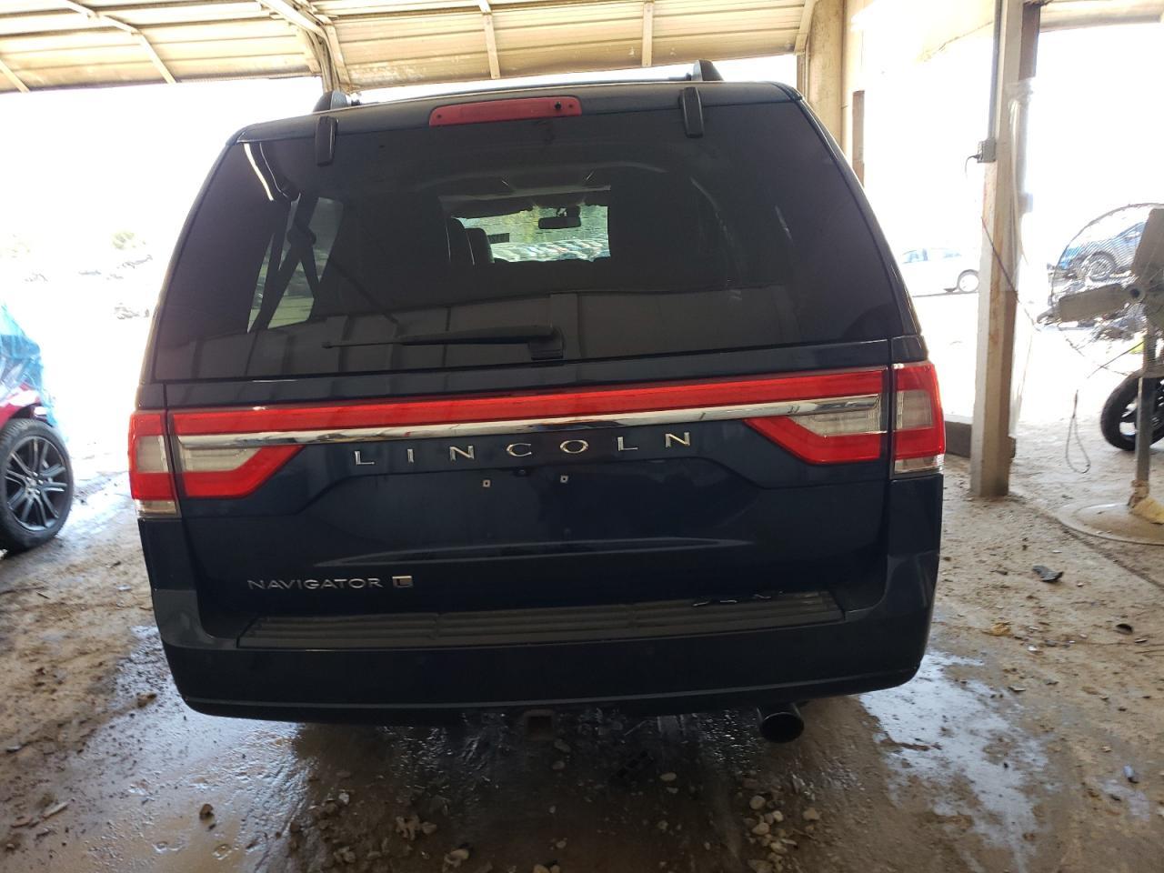 2017 Lincoln Navigator L Select - Фото 6
