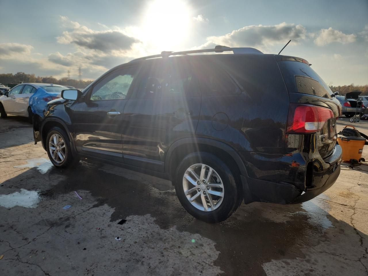 2014 Kia Sorento Lx - Image 2