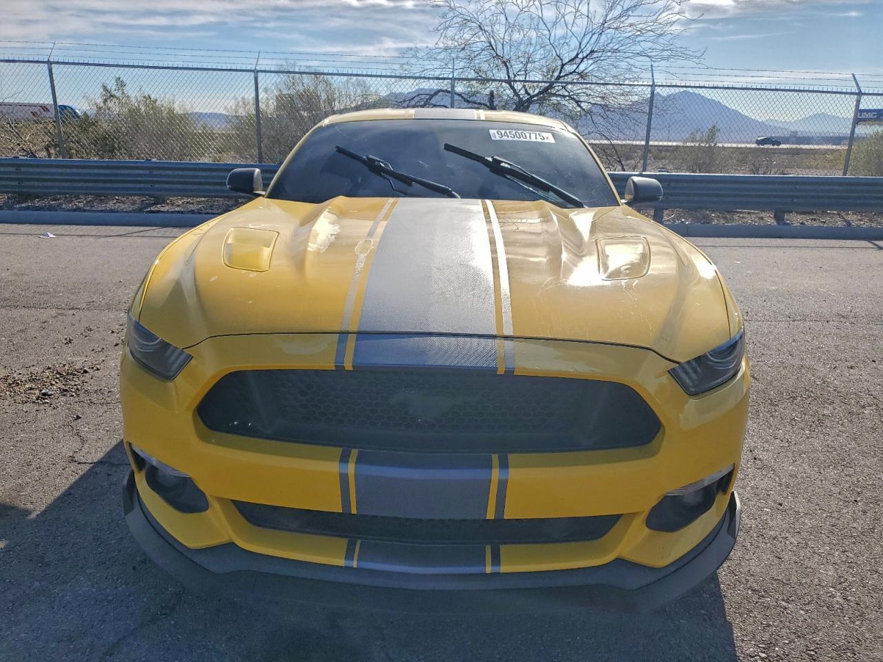 2015 Ford Mustang - Фото 5