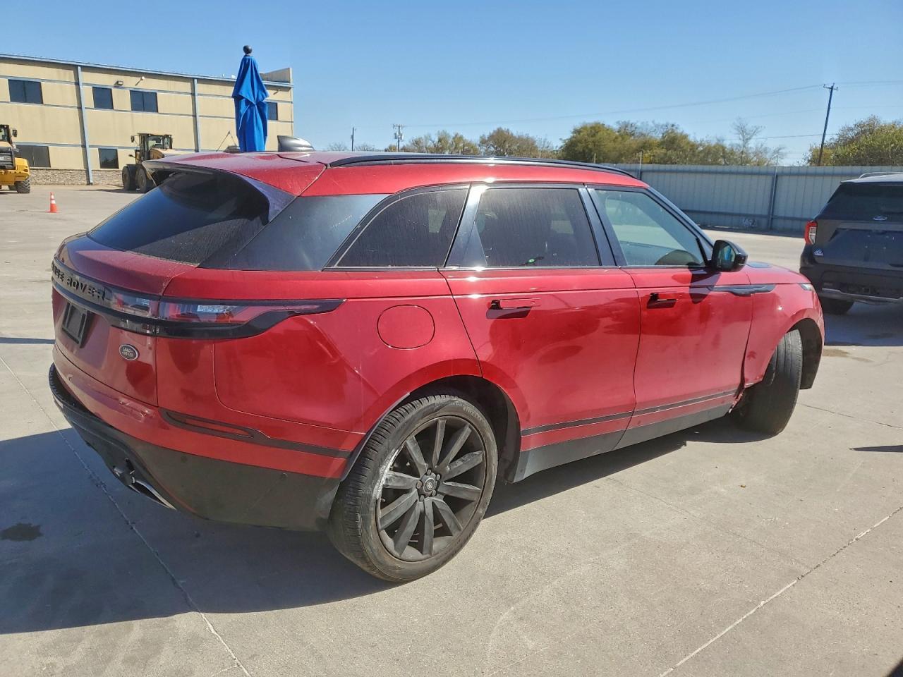 2019 Land Rover Range Rover Velar R-Dynamic Se - Image 3