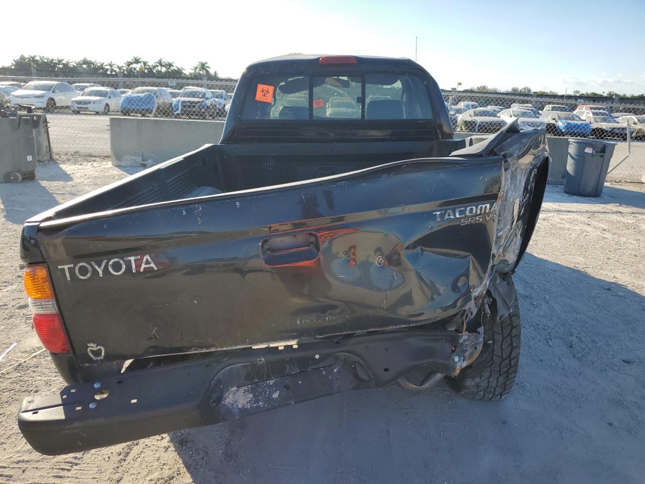 2002 Toyota Tacoma - Image 6