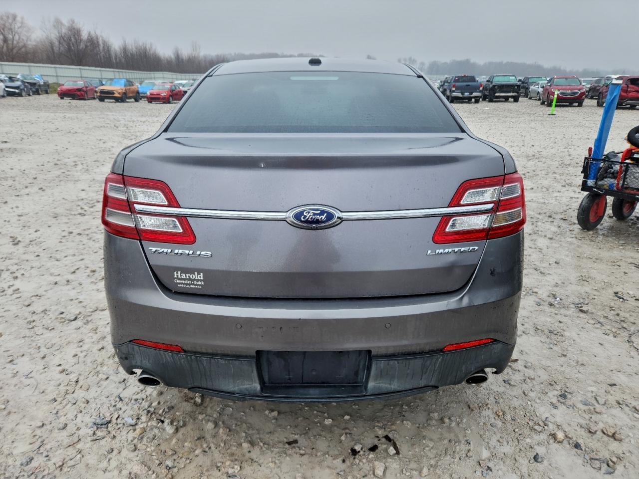 2013 Ford Taurus Limited - Image 6