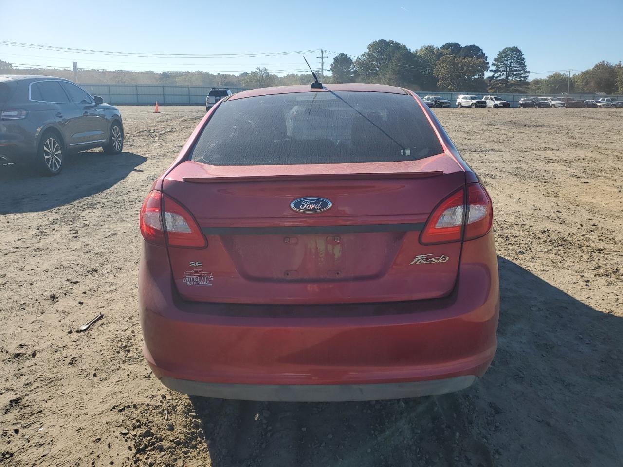 2011 Ford Fiesta Se - Фото 6