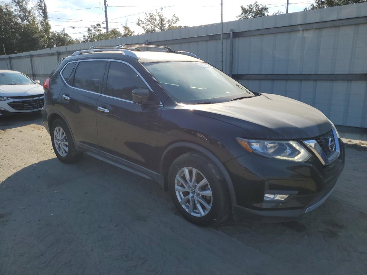 2017 Nissan Rogue S - Image 4