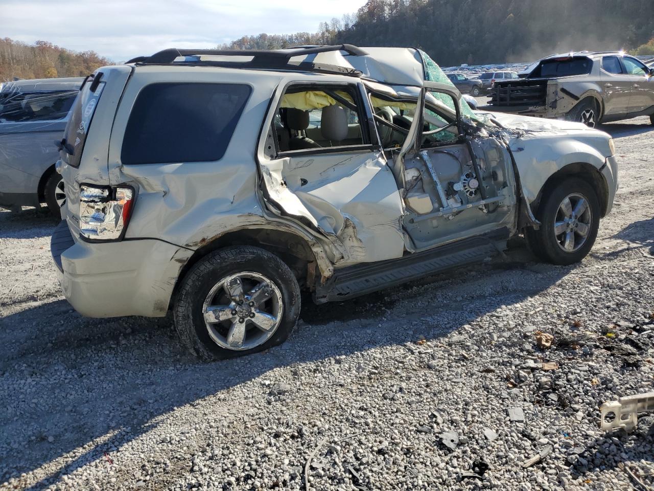 2012 Ford Escape Xlt - Фото 3