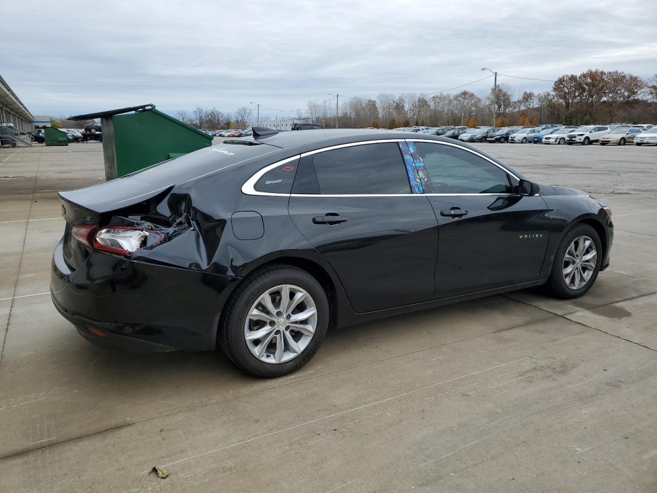 2022 Chevrolet Malibu Lt - Фото 3